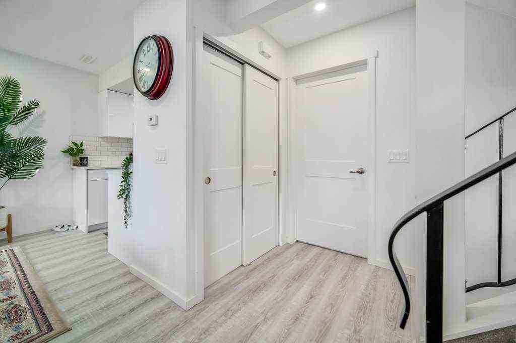 MLS® A2248569 - Unit #525 200 Brookpark Drive SW in Braeside Calgary, Residential