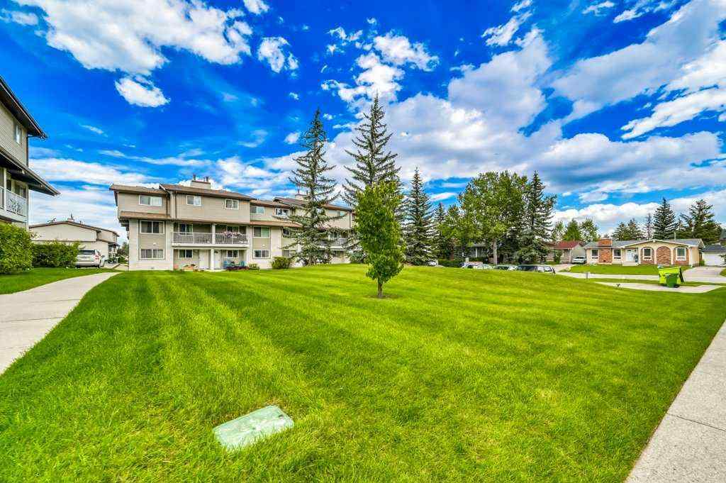 MLS® A2248569 - Unit #525 200 Brookpark Drive SW in Braeside Calgary, Residential
