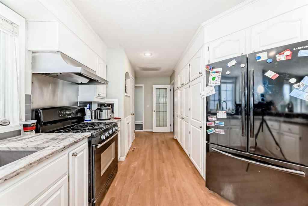 MLS® A2248573 - 145 Edgeview Road NW in Edgemont Calgary, Residential