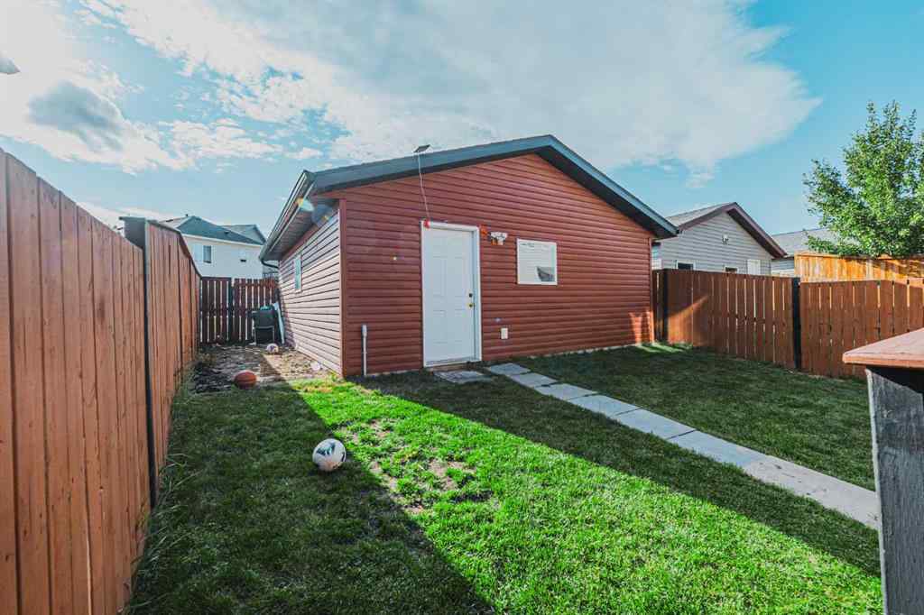 MLS® A2248578 - 9249 Saddlebrook Drive NE in Saddle Ridge Calgary, Residential