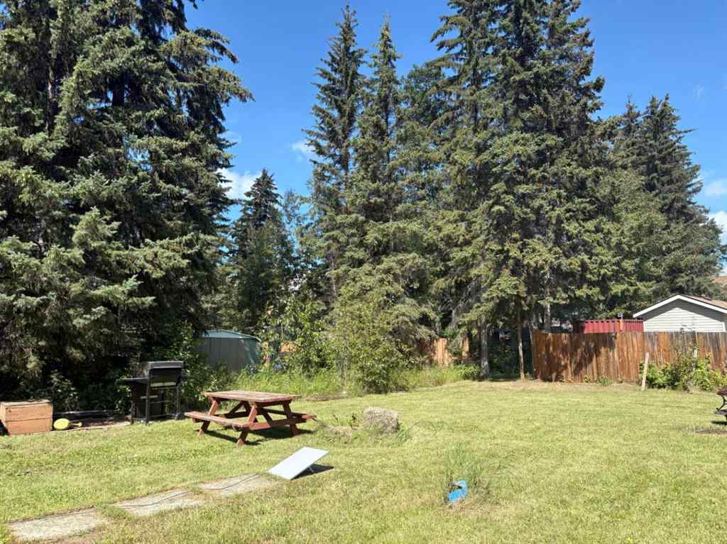 MLS® A2248583 - 2740 Calling Lake Drive 5th Street   in NONE Calling Lake, Residential