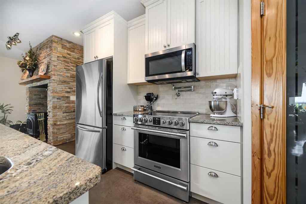 MLS® A2248584 - 38139 Range Road 265   in NONE Rural Red Deer County, Residential