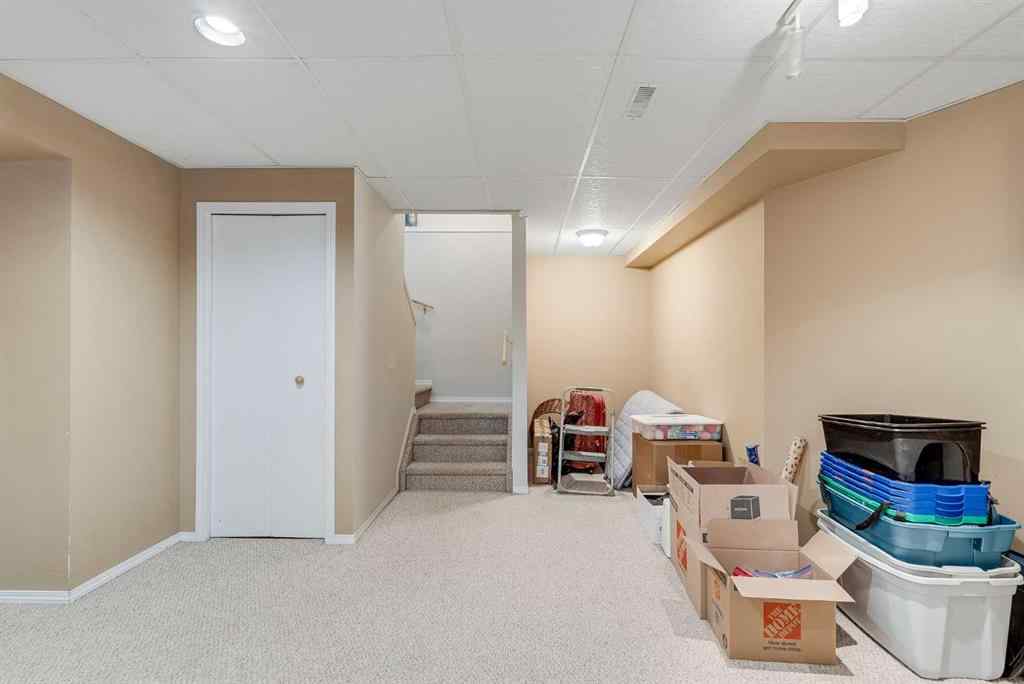 MLS® A2248593 - 31 Inverness Grove SE in McKenzie Towne Calgary, Residential
