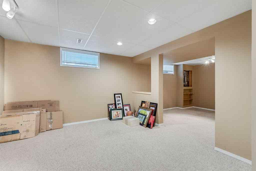 MLS® A2248593 - 31 Inverness Grove SE in McKenzie Towne Calgary, Residential