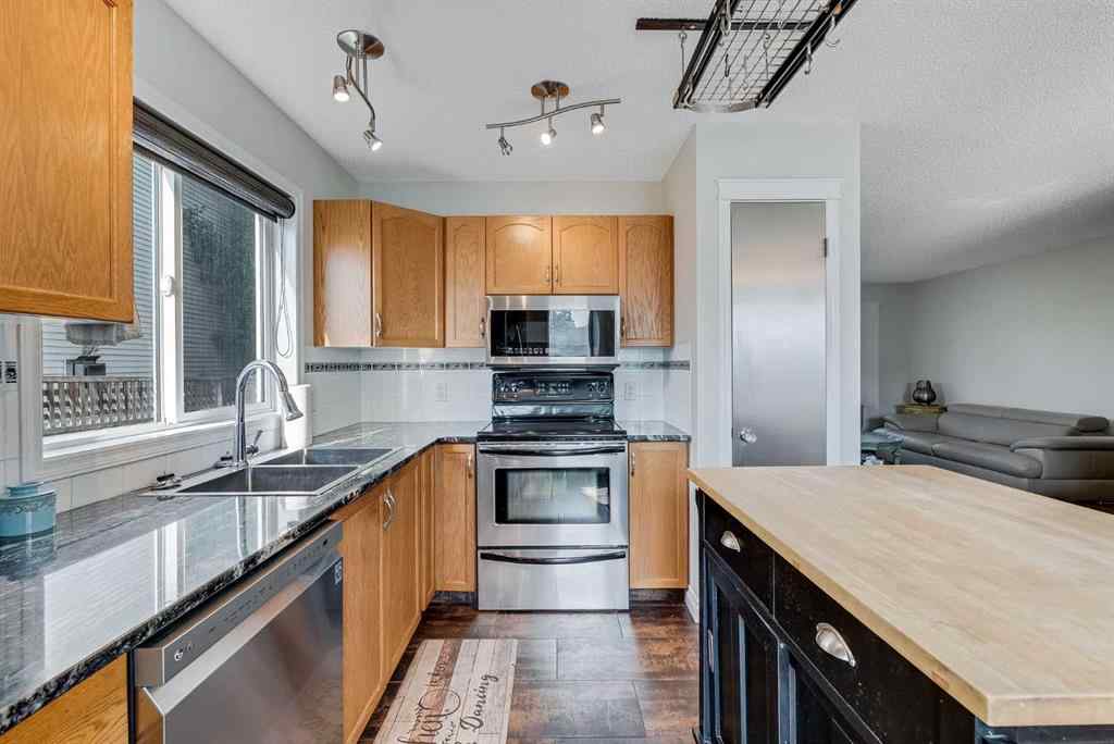 MLS® A2248593 - 31 Inverness Grove SE in McKenzie Towne Calgary, Residential