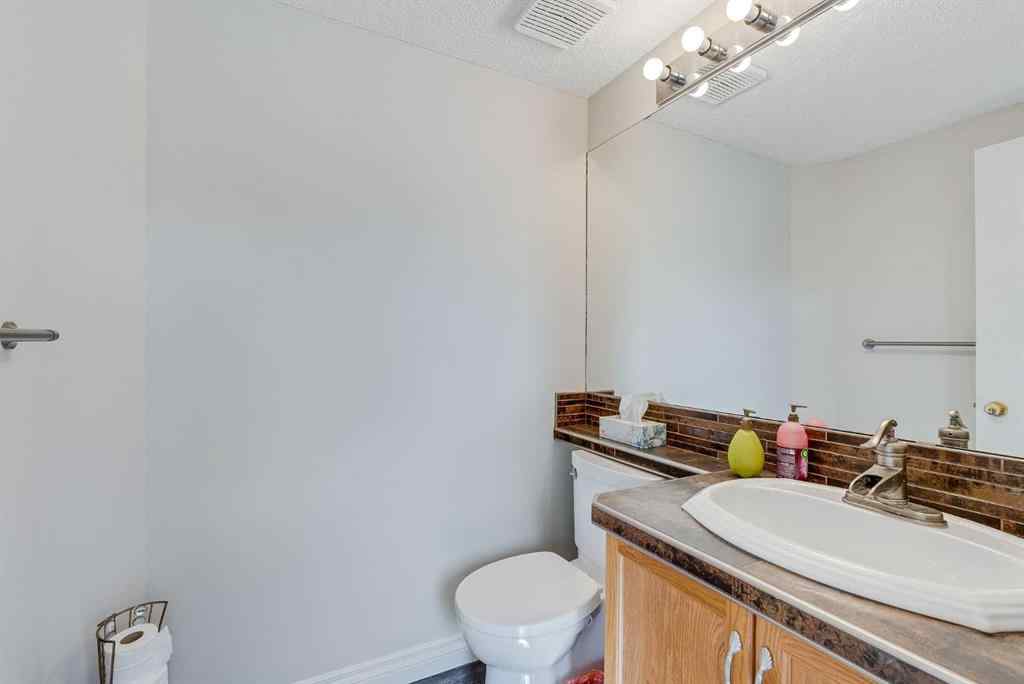 MLS® A2248593 - 31 Inverness Grove SE in McKenzie Towne Calgary, Residential