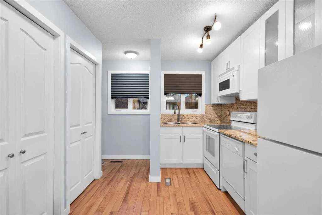 MLS® A2248595 - 115 Storybook Terrace NW in Ranchlands Calgary, Residential