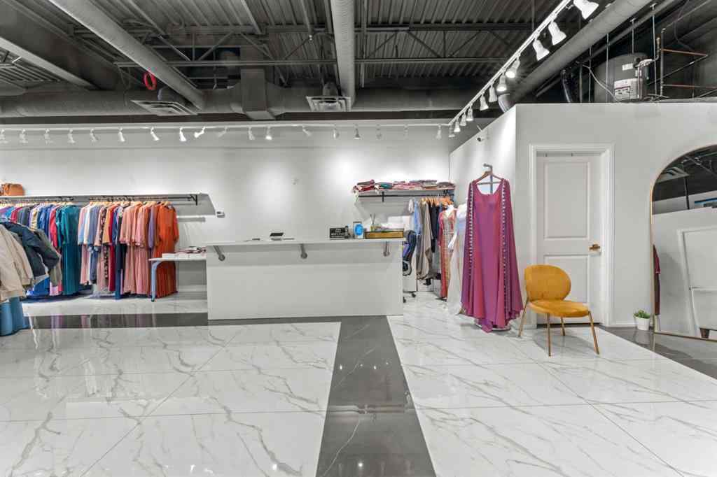 MLS® A2248600 - 3131 27 Street NE in Sunridge Calgary, Commercial