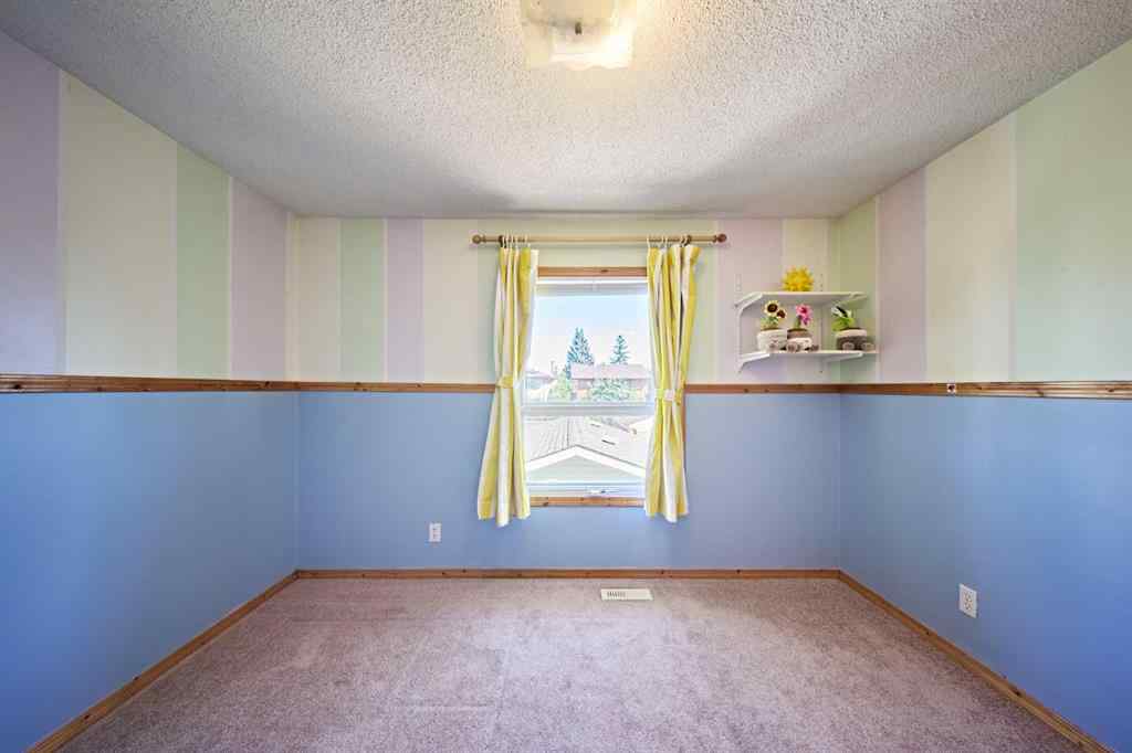 MLS® A2248603 - 16 Shawmeadows Crescent SW in Shawnessy Calgary, Residential