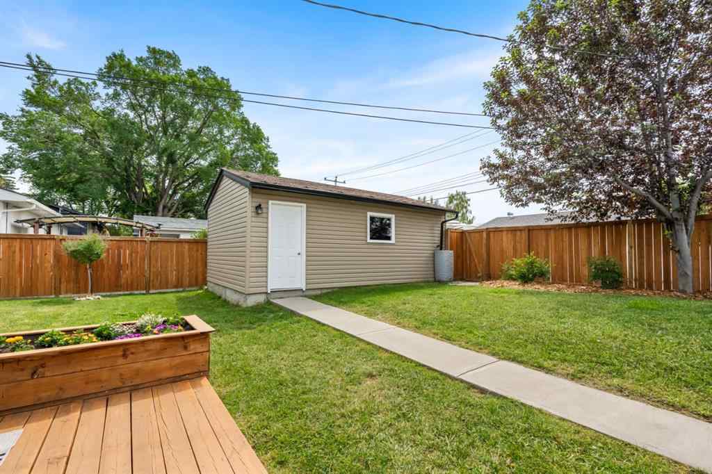 MLS® A2248606 - 10219 Maple Brook Place SE in Maple Ridge Calgary, Residential