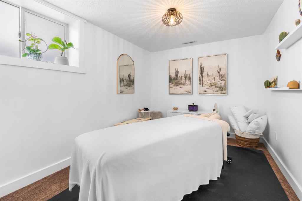MLS® A2248606 - 10219 Maple Brook Place SE in Maple Ridge Calgary, Residential