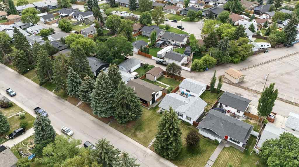 MLS® A2248606 - 10219 Maple Brook Place SE in Maple Ridge Calgary, Residential