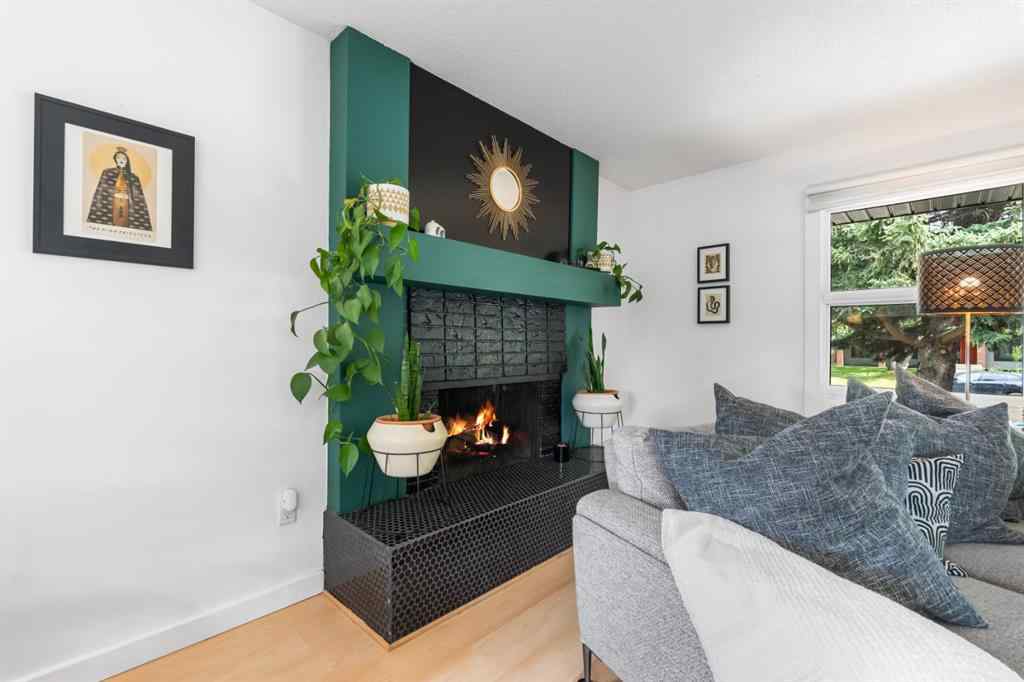 MLS® A2248606 - 10219 Maple Brook Place SE in Maple Ridge Calgary, Residential