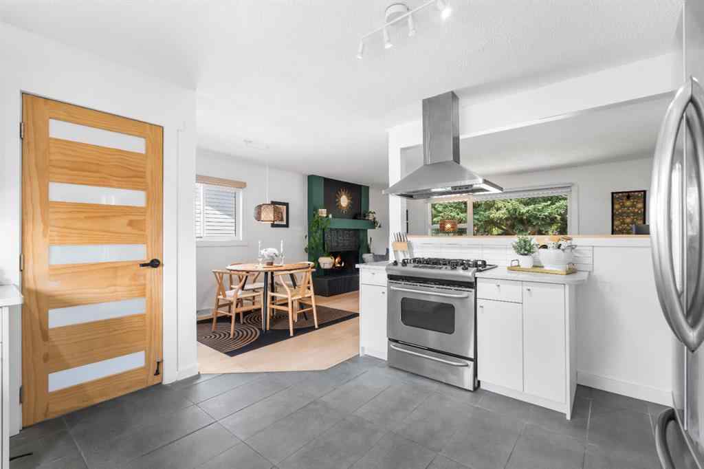 MLS® A2248606 - 10219 Maple Brook Place SE in Maple Ridge Calgary, Residential