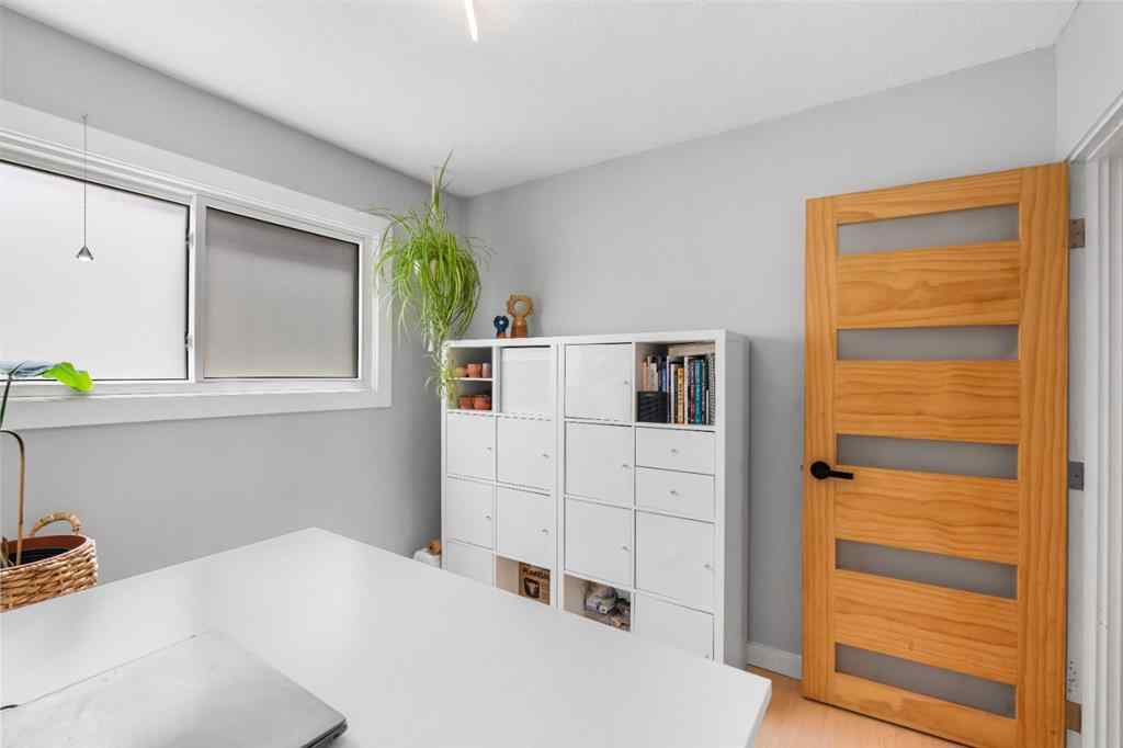 MLS® A2248606 - 10219 Maple Brook Place SE in Maple Ridge Calgary, Residential