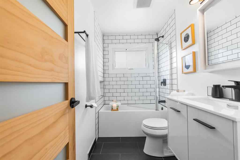 MLS® A2248606 - 10219 Maple Brook Place SE in Maple Ridge Calgary, Residential