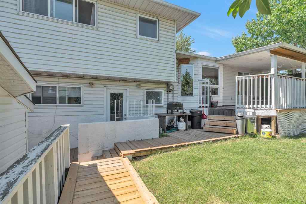MLS® A2248608 - 39 Templeridge Bay NE in Temple Calgary, Residential