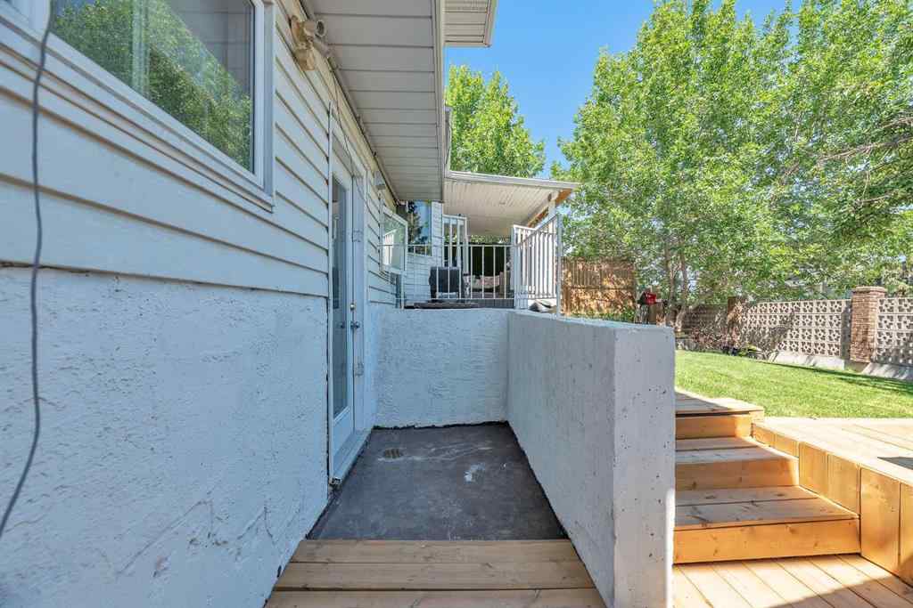 MLS® A2248608 - 39 Templeridge Bay NE in Temple Calgary, Residential