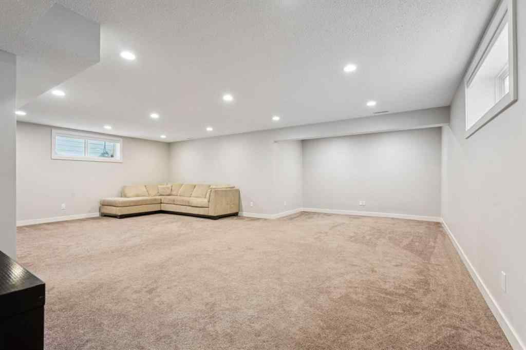 MLS® A2248612 - 15 Sherwood Gate NW in Sherwood Calgary, Residential