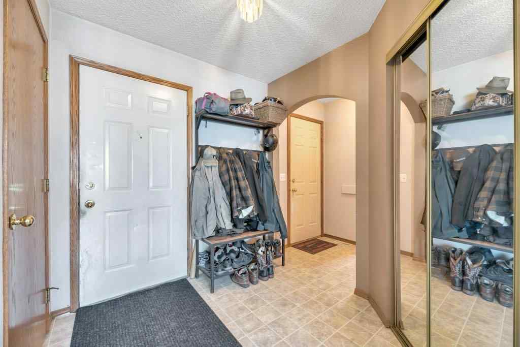 MLS® A2248615 - 7 Springs Crescent SE in Big Springs Airdrie, Residential
