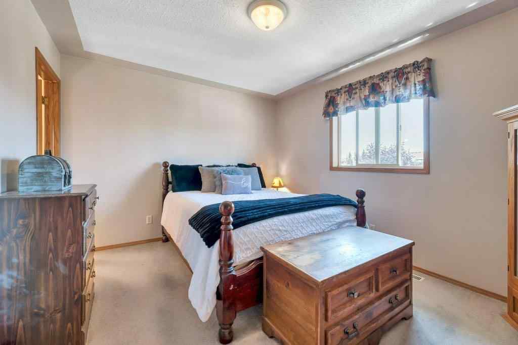 MLS® A2248615 - 7 Springs Crescent SE in Big Springs Airdrie, Residential