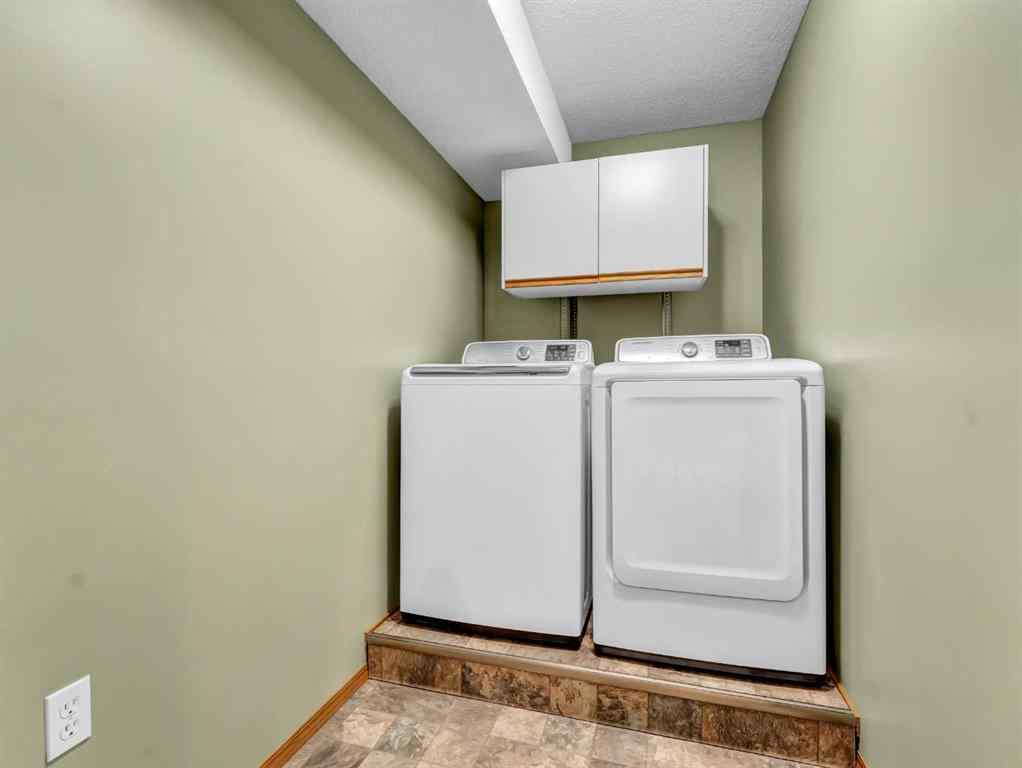 MLS® A2248619 - 627 East 2 Street SE in NONE Dunmore, Residential