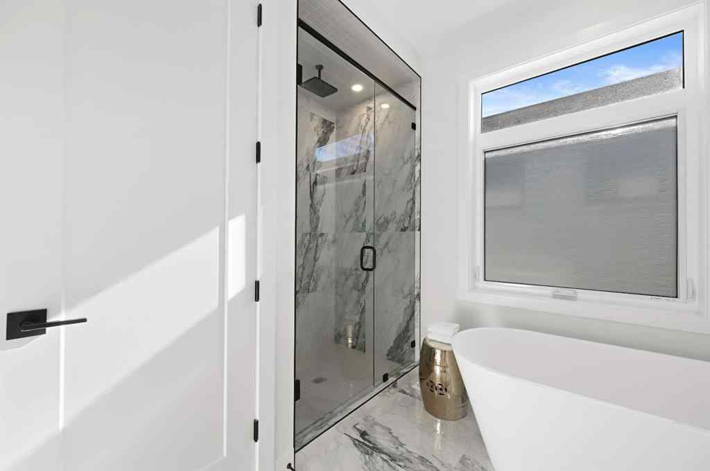 MLS® A2248623 - 3114 14 Avenue SW in Shaganappi Calgary, Residential