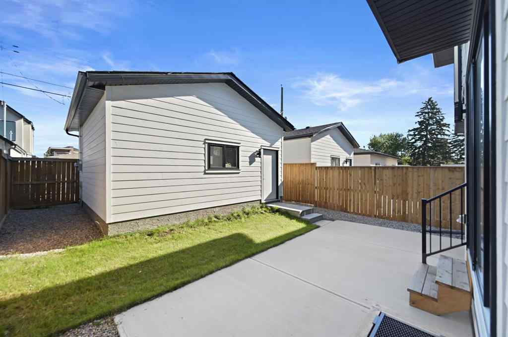 MLS® A2248623 - 3114 14 Avenue SW in Shaganappi Calgary, Residential