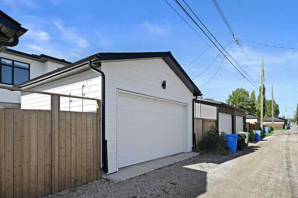 MLS® A2248623 - 3114 14 Avenue SW in Shaganappi Calgary, Residential