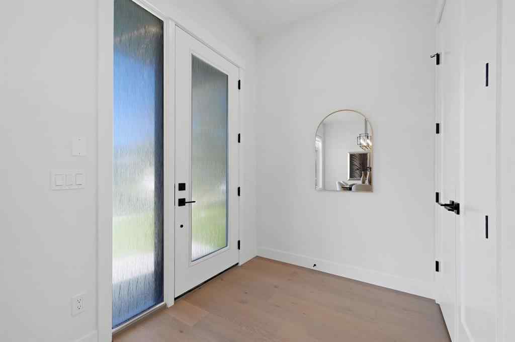MLS® A2248623 - 3114 14 Avenue SW in Shaganappi Calgary, Residential