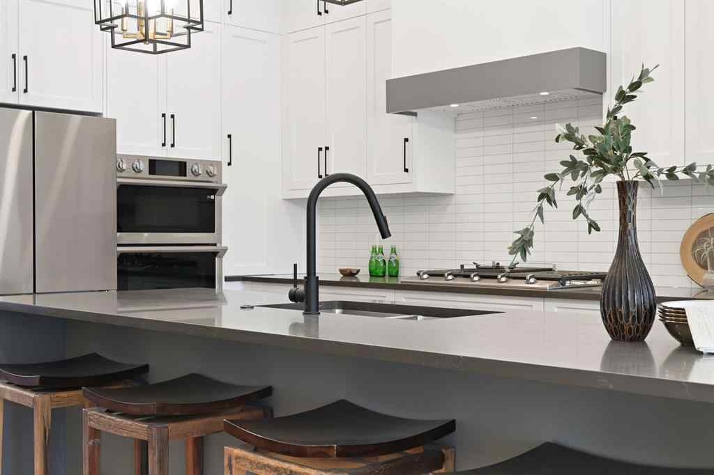 MLS® A2248623 - 3114 14 Avenue SW in Shaganappi Calgary, Residential