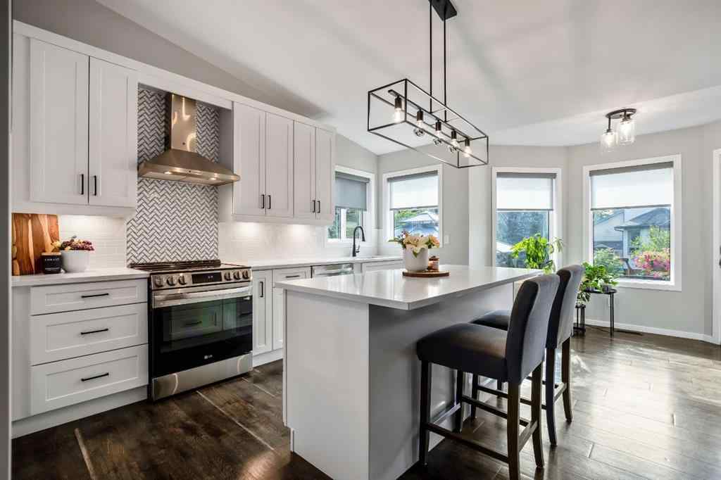 MLS® A2248640 - 17 Bow Way  in Bow Meadows Cochrane, Residential