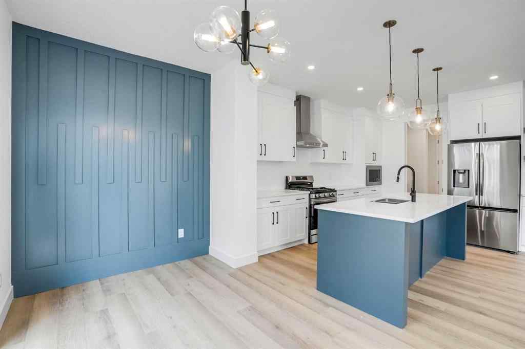 MLS® A2248641 - 27 Heritage Close  in Heritage Hills Cochrane, Residential