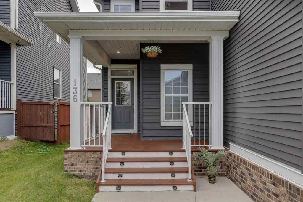 MLS® A2248652 - 136 Kinniburgh Gardens  in Kinniburgh North Chestermere, Residential