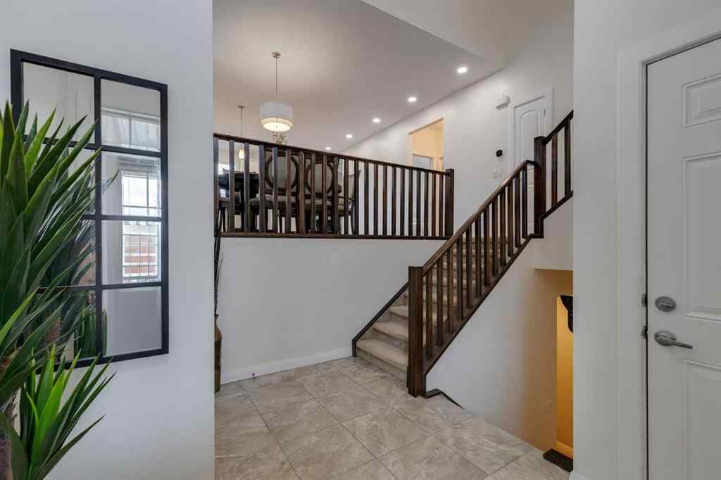 MLS® A2248652 - 136 Kinniburgh Gardens  in Kinniburgh North Chestermere, Residential