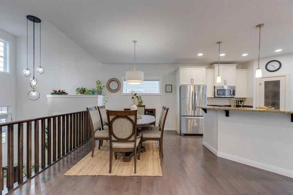 MLS® A2248652 - 136 Kinniburgh Gardens  in Kinniburgh North Chestermere, Residential