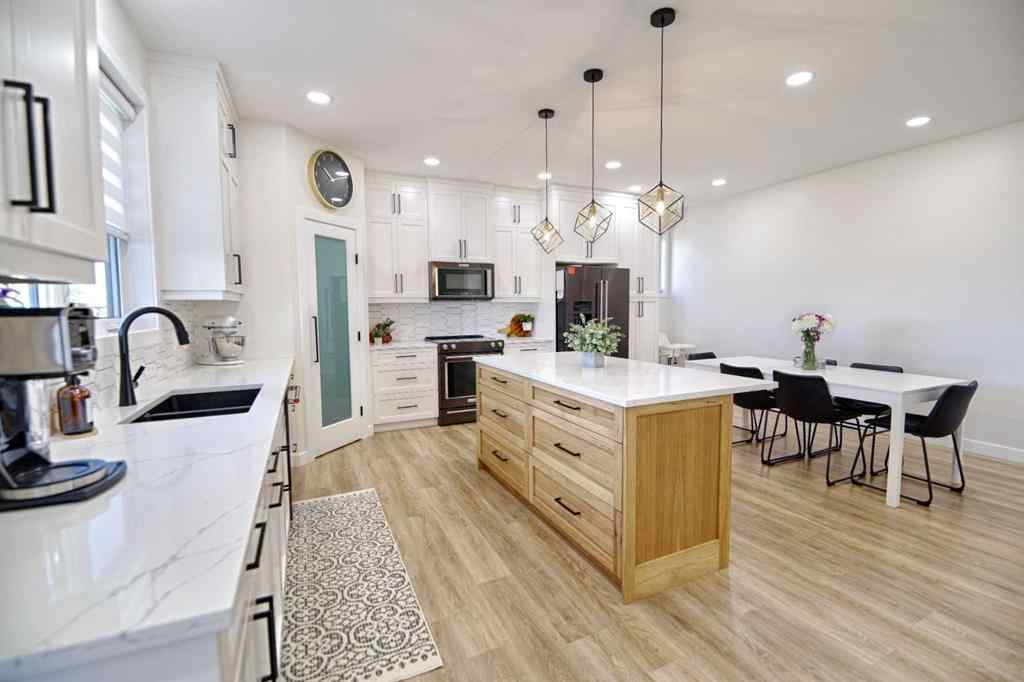 MLS® A2248654 - 1018 7 Street W in NONE Barnwell, Residential