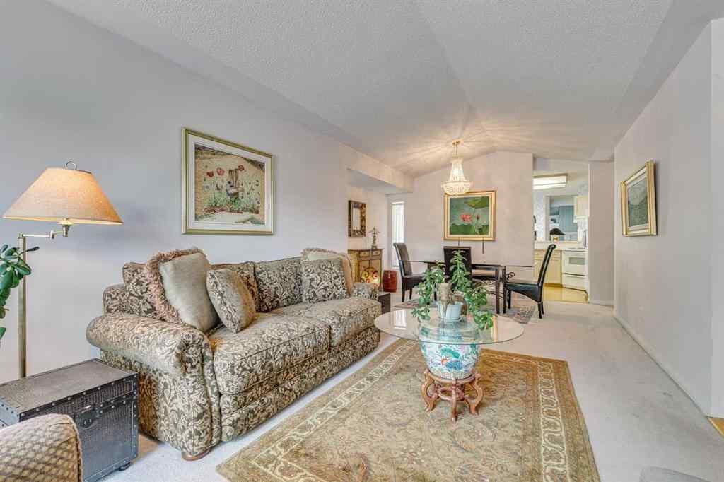 MLS® A2248656 - 12 Sierra Morena Way SW in Signal Hill Calgary, Residential