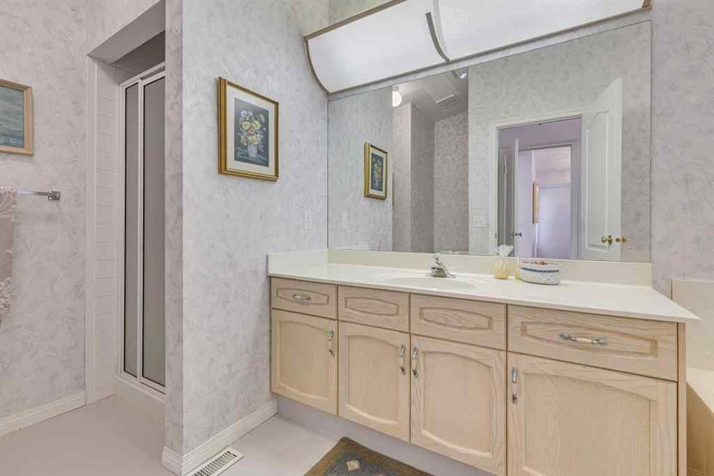 MLS® A2248656 - 12 Sierra Morena Way SW in Signal Hill Calgary, Residential