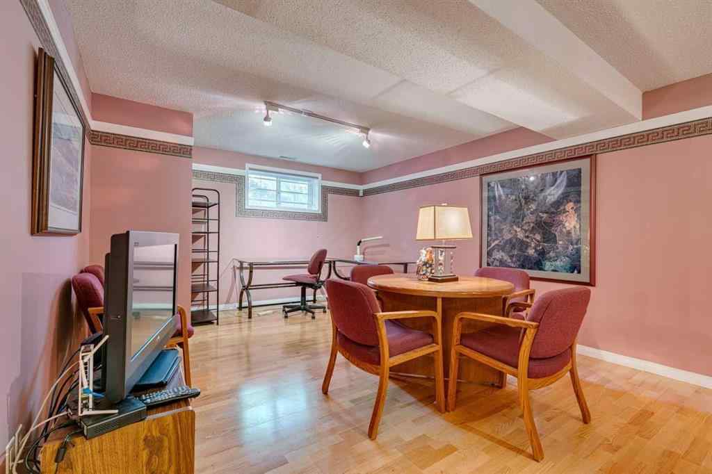 MLS® A2248656 - 12 Sierra Morena Way SW in Signal Hill Calgary, Residential
