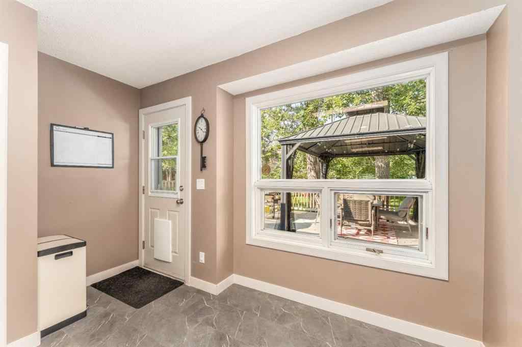 MLS® A2248657 - 11 Mt McGillivary Drive  in NONE Exshaw, Residential