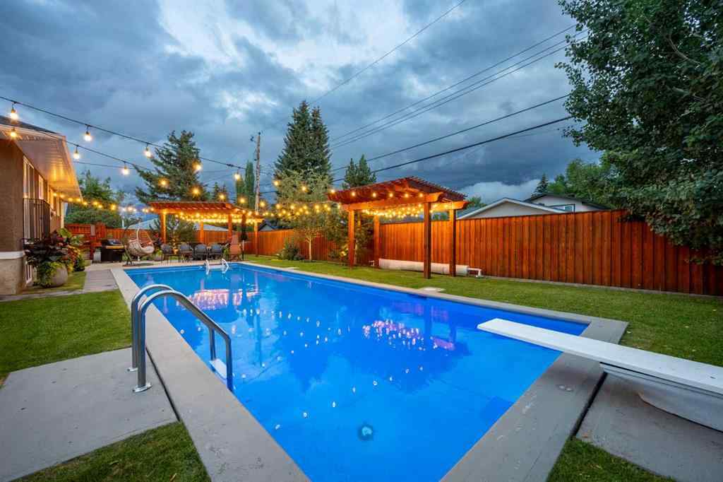 MLS® A2248659 - 15 Wilshire Place SW in Wildwood Calgary, Residential