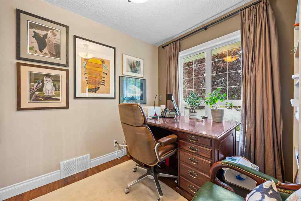 MLS® A2248659 - 15 Wilshire Place SW in Wildwood Calgary, Residential