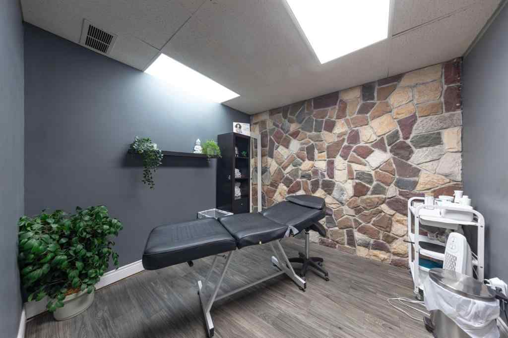 MLS® A2248663 - 5019 50 Street  in West Lloydminster Lloydminster, Commercial