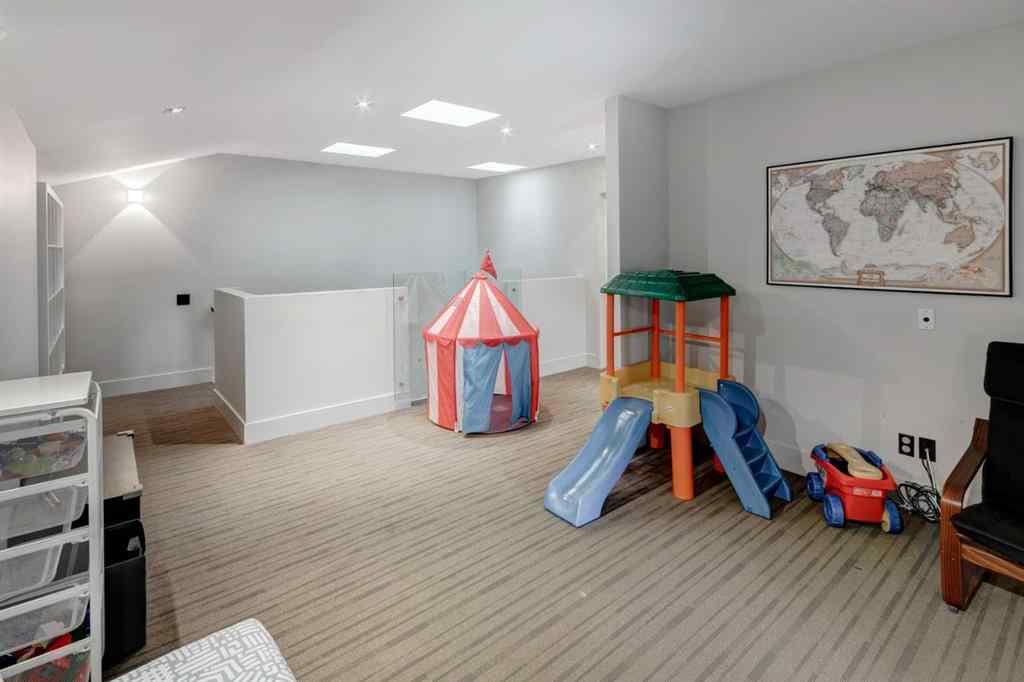 MLS® A2248668 - Unit #B 1310 Gladstone Road NW in Hillhurst Calgary, Residential
