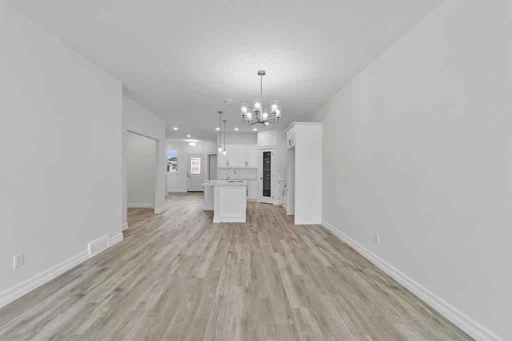 MLS® A2248669 - 3301 50A Street Close  in Creekview Camrose, Residential