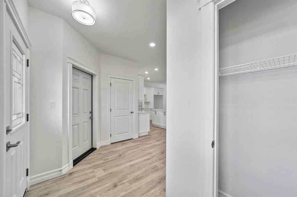 MLS® A2248669 - 3301 50A Street Close  in Creekview Camrose, Residential