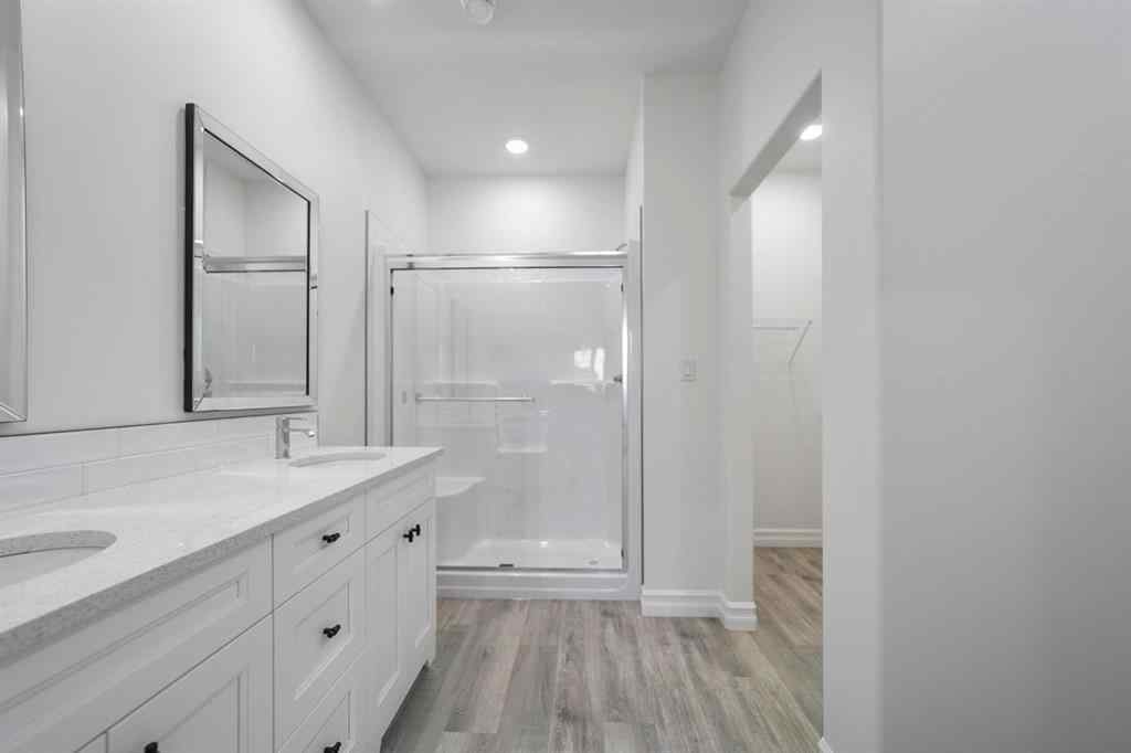 MLS® A2248669 - 3301 50A Street Close  in Creekview Camrose, Residential