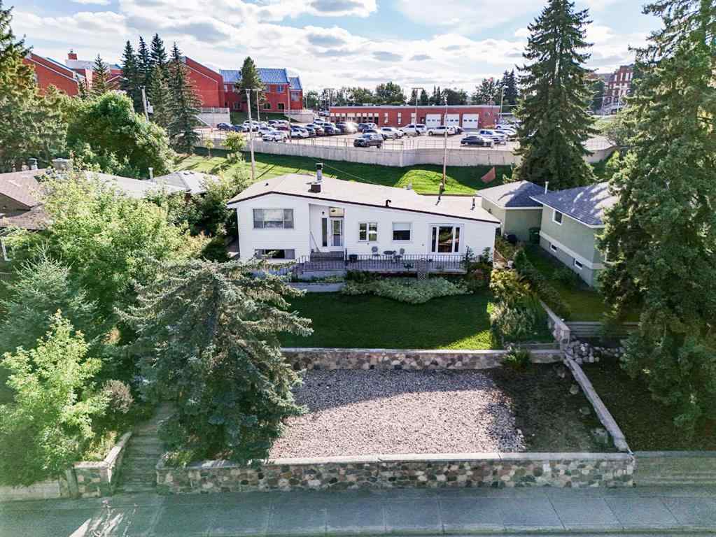 MLS® A2248673 - 4612 51A Street  in Rosedale Camrose, Residential
