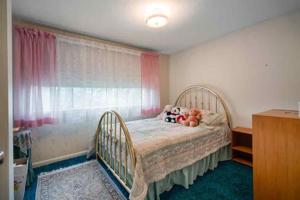 MLS® A2248673 - 4612 51A Street  in Rosedale Camrose, Residential